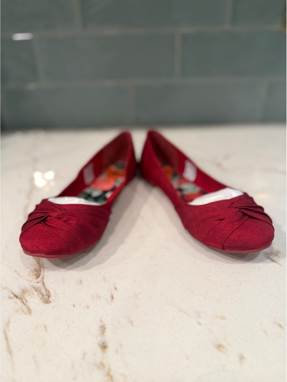 Rocket Dog Myrna Memories Thai Silk Pleated Ballet Flats Red Size Sz 7.5